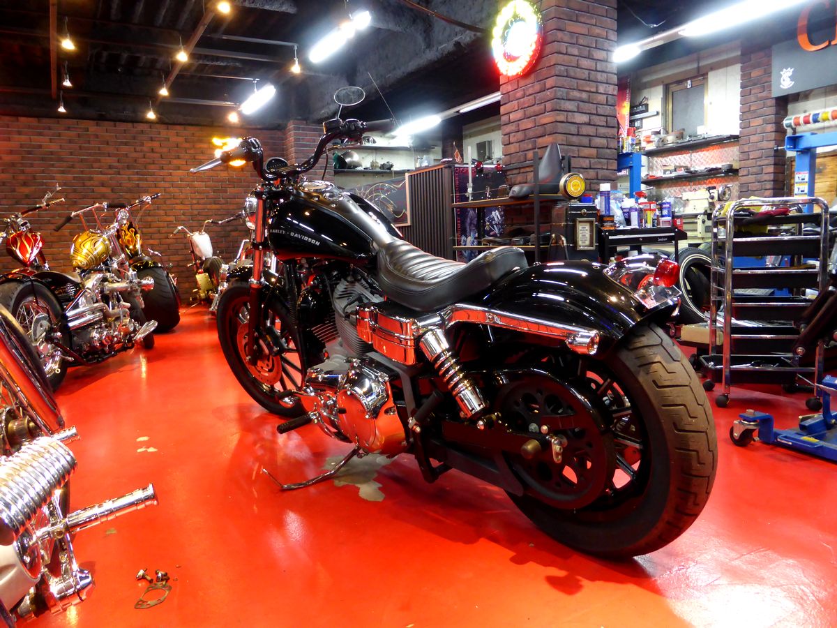 05 FXDC BOBBER STYLE