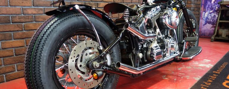 2000年 FLSTF ｵｰﾙﾄﾞﾚｰｻｰｽﾀｲﾙ