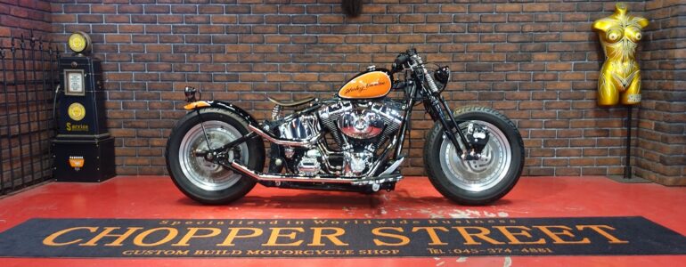 2003年 FLSTF Old Bobber