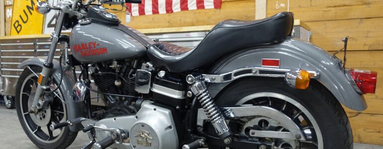 1977年 FXS1200 ﾛｰﾗｲﾀﾞｰ