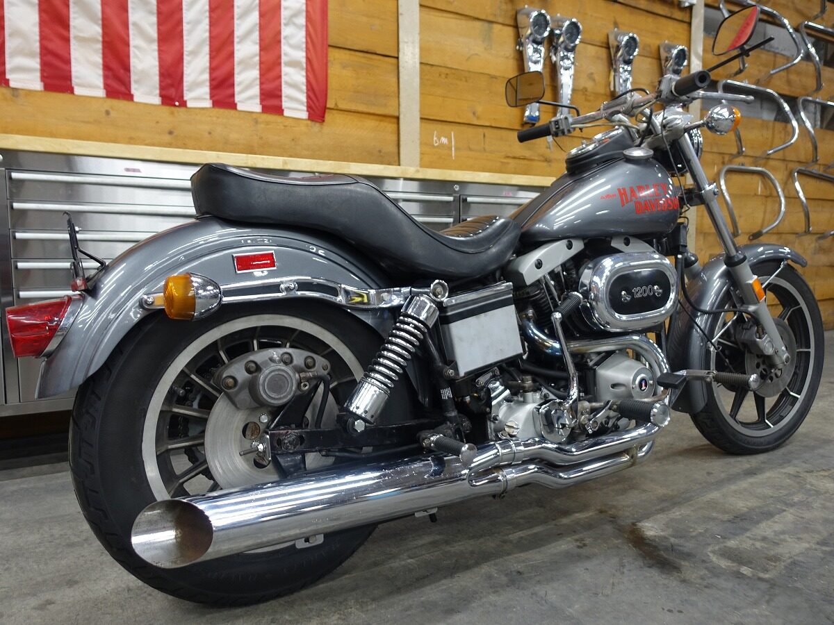 1977年 FXS1200 ﾛｰﾗｲﾀﾞｰ