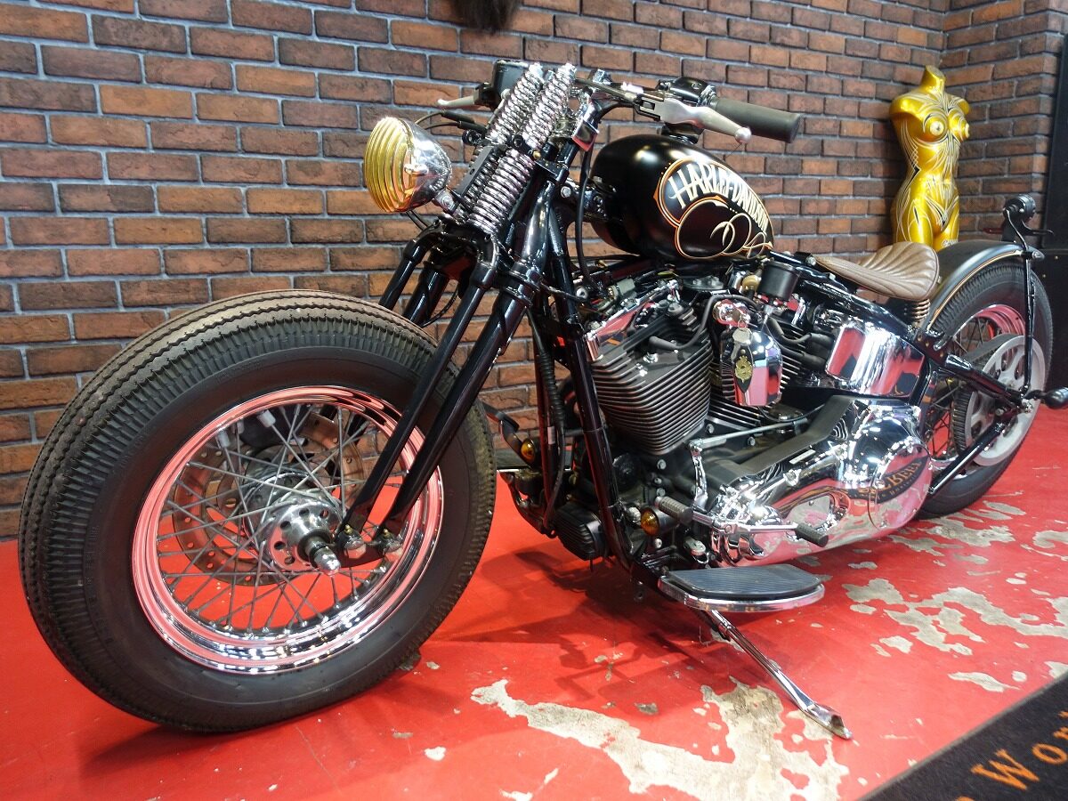 2006年 FLSTF BOBBER CUSTOM(お買い得買取車)