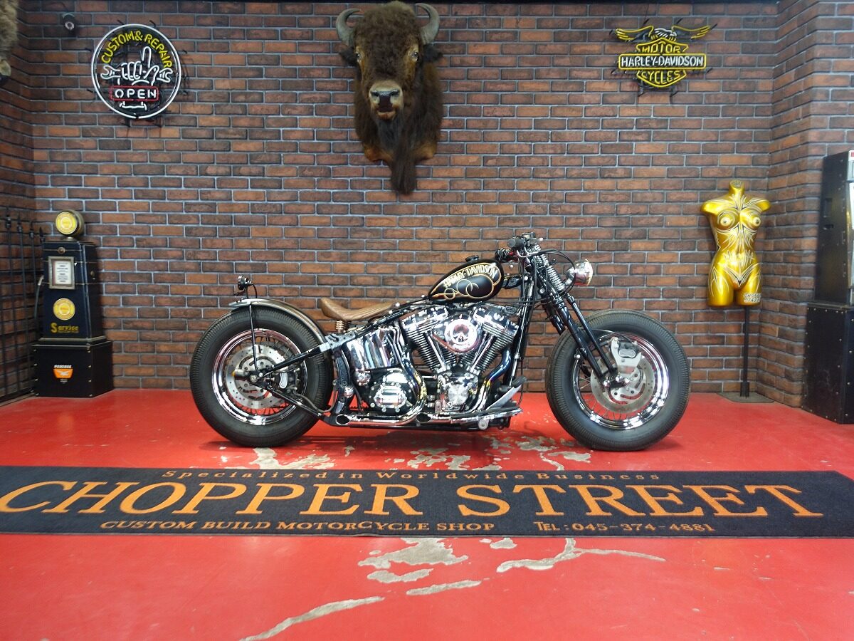2006年 FLSTF BOBBER CUSTOM(お買い得買取車)