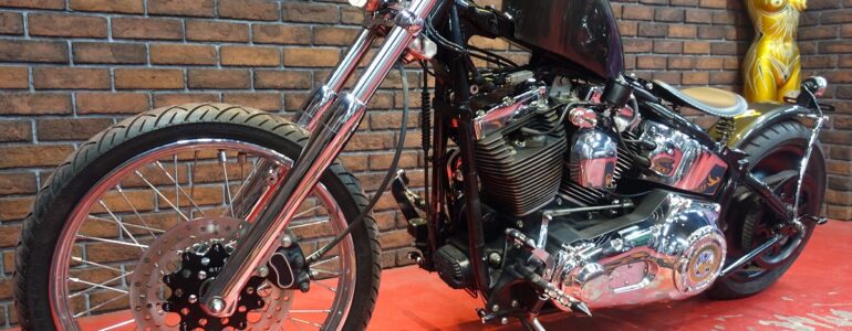 2002年 FXSTDデュースチョッパー