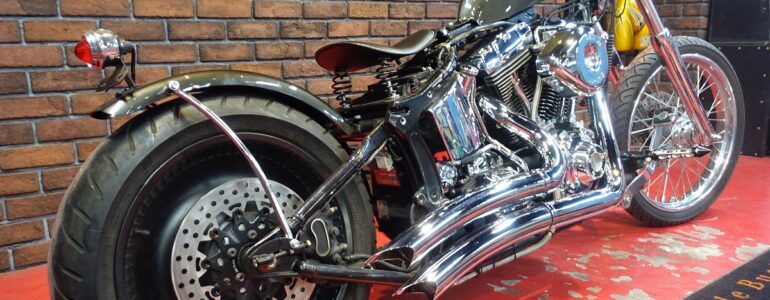 2002年 FXSTDデュースチョッパー