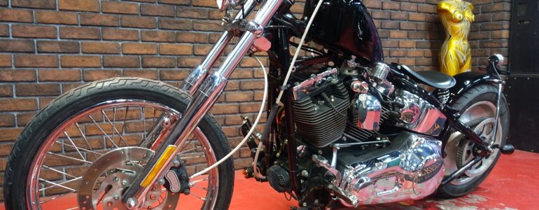 【買取車】2006年FXSTD Deuce Chopperﾊﾟｰﾄ2