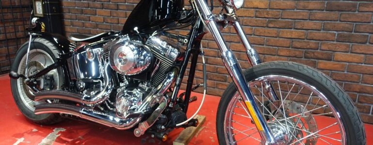 【買取車】2006年FXSTD Deuce Chopperﾊﾟｰﾄ2
