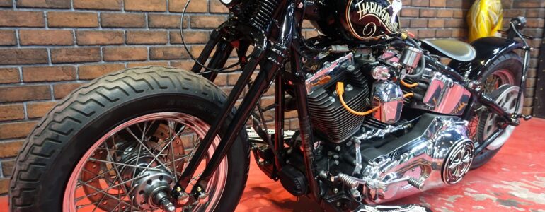 2003年FLSTF Old Style Bobber