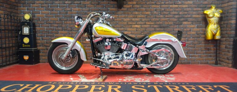 (買取格安) 2004年 FLSTF