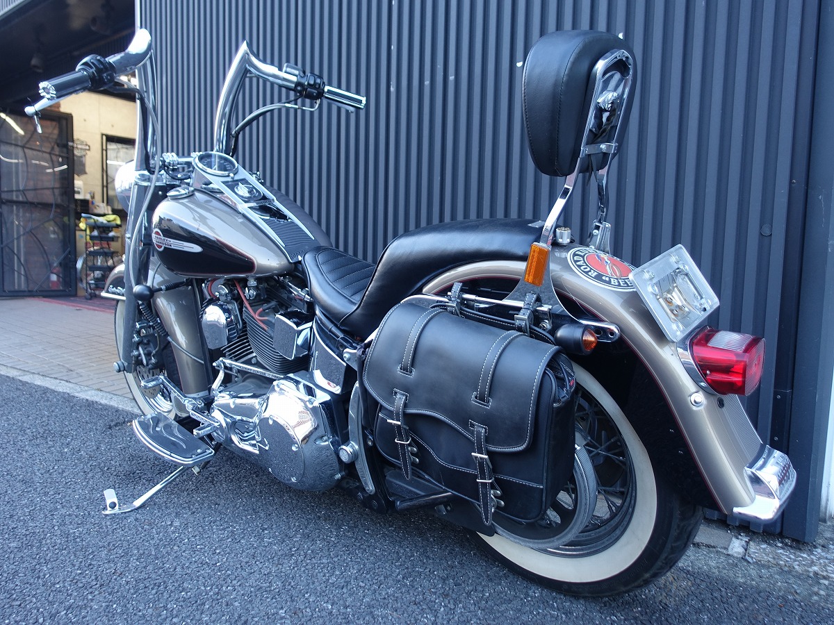 (買取格安)2004年 FLSTC