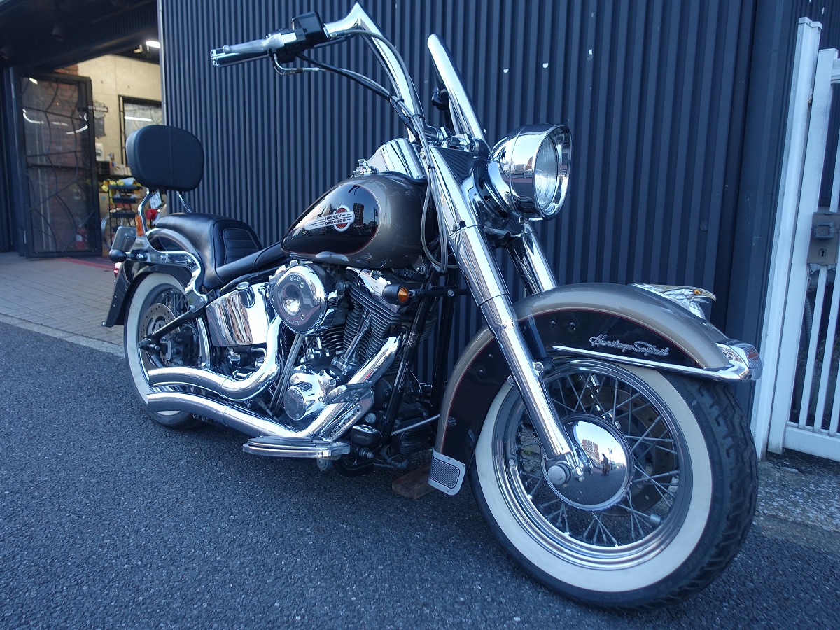 (買取格安)2004年 FLSTC