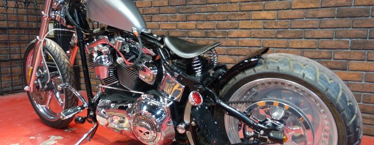 2004年FXSTD REAR WIDE CHOPPER